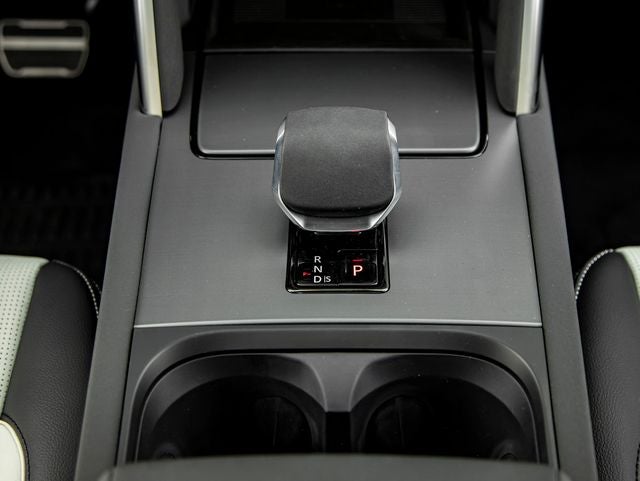 2026 Land Rover Discovery Sport Landmark
