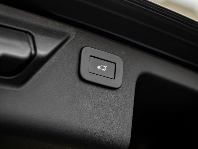 2026 Land Rover Discovery Sport Landmark