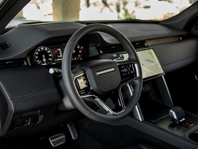 2024 Land Rover Discovery Sport SE