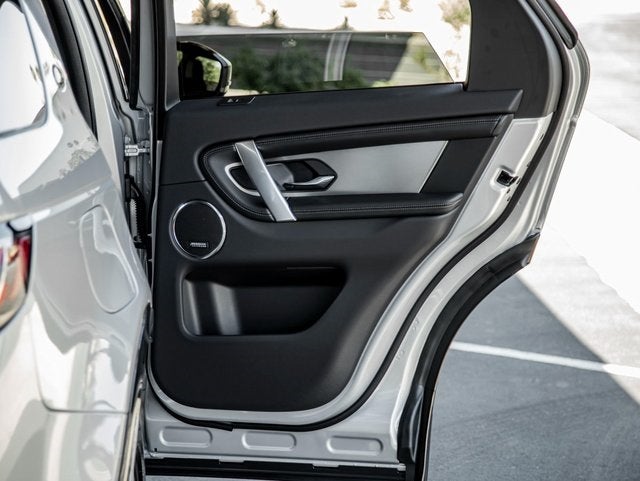 2024 Land Rover Discovery Sport SE