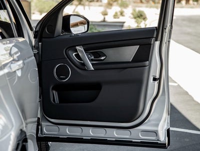 2024 Land Rover Discovery Sport SE