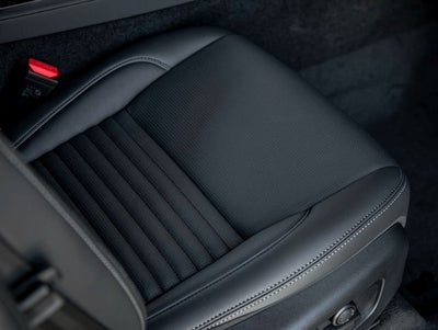 2024 Land Rover Discovery Sport SE