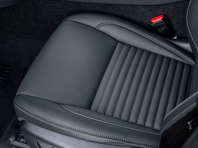 2024 Land Rover Discovery Sport SE