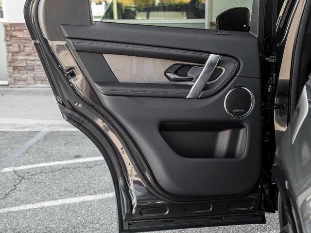 2024 Land Rover Discovery Sport SE