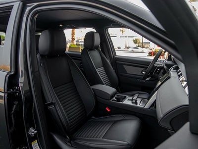 2024 Land Rover Discovery Sport SE