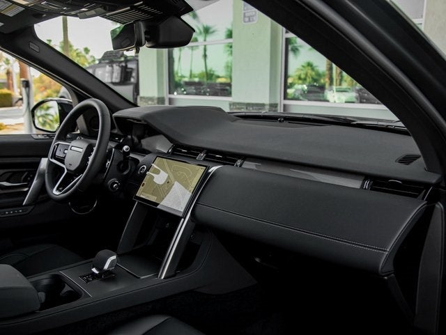 2024 Land Rover Discovery Sport SE