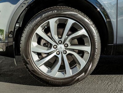 2024 Land Rover Discovery Sport SE