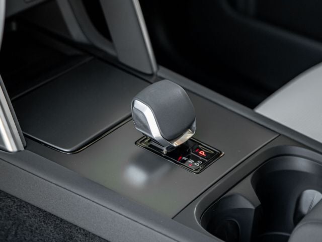 2024 Land Rover Discovery Sport SE