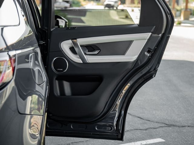 2024 Land Rover Discovery Sport SE