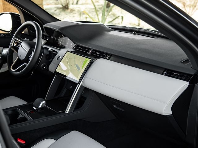 2024 Land Rover Discovery Sport SE