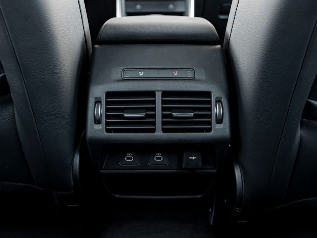 2026 Land Rover Discovery Sport Landmark