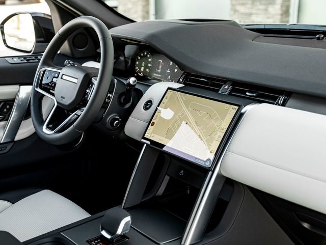 2026 Land Rover Discovery Sport Landmark