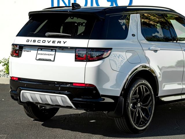 2026 Land Rover Discovery Sport Landmark