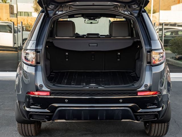 2026 Land Rover Discovery Sport Landmark