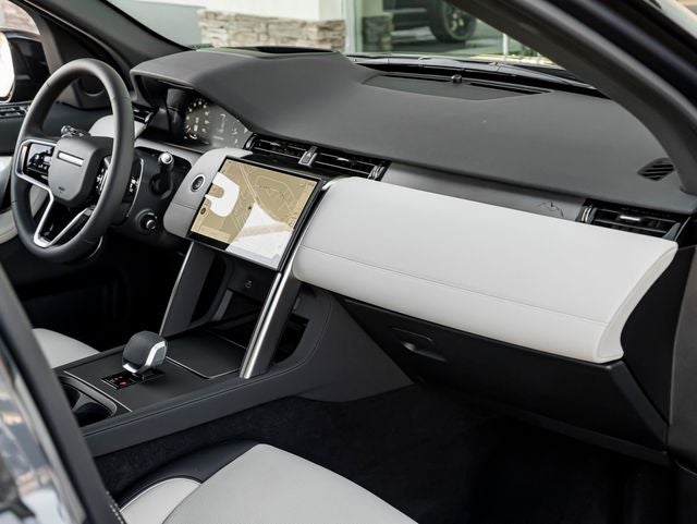 2026 Land Rover Discovery Sport Landmark