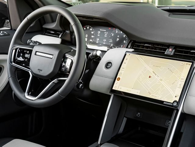 2026 Land Rover Discovery Sport Landmark