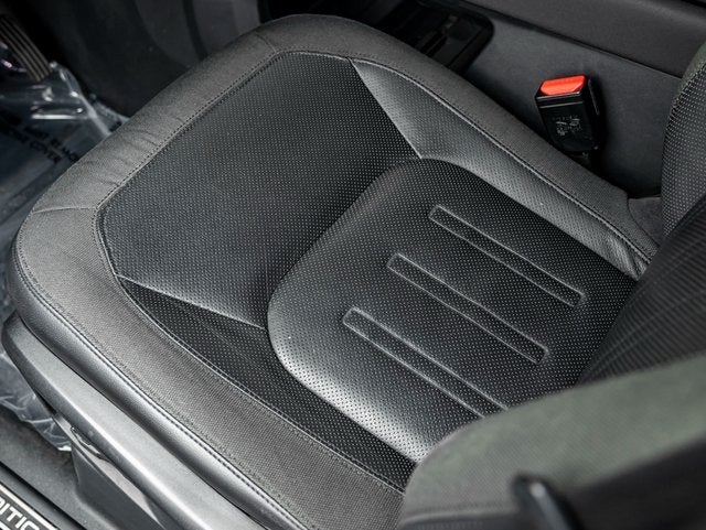 2020 Land Rover Defender 110 HSE