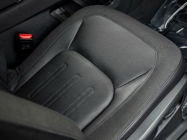 2020 Land Rover Defender 110 HSE