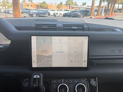 2025 Land Rover Defender 90 X-Dynamic SE