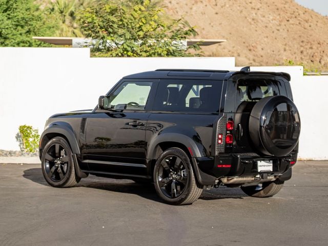 2025 Land Rover Defender 90 X-Dynamic SE