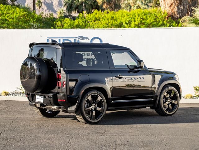 2025 Land Rover Defender 90 X-Dynamic SE