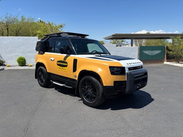 2023 Land Rover Defender 90 X-Dynamic SE Trophy Edition