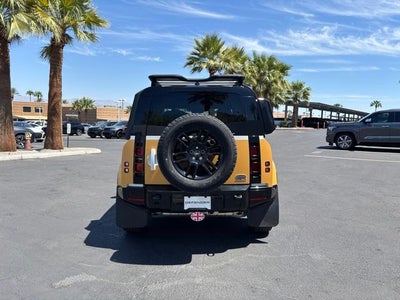 2023 Land Rover Defender 90 X-Dynamic SE Trophy Edition