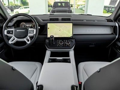 2026 Land Rover Defender 110 X-Dynamic SE