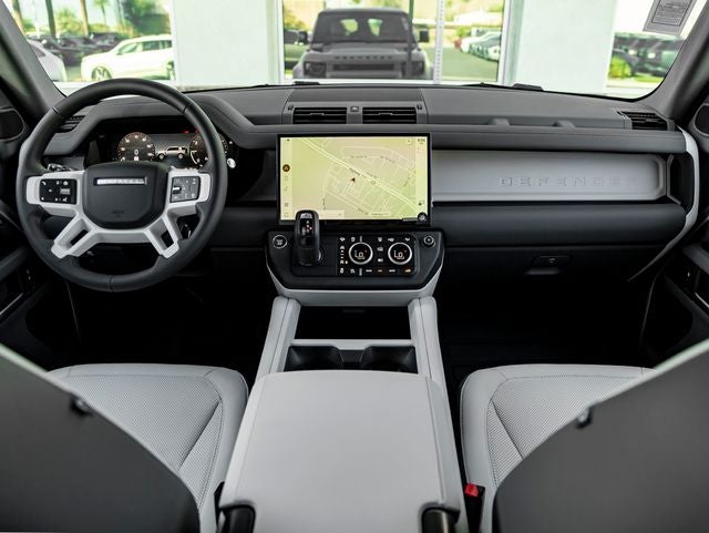 2026 Land Rover Defender 110 X-Dynamic SE