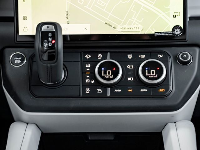 2026 Land Rover Defender 110 X-Dynamic SE