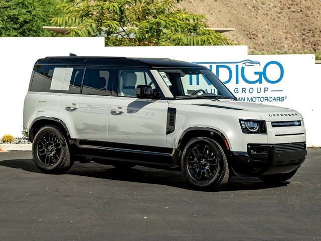 2026 Land Rover Defender 110 X-Dynamic SE