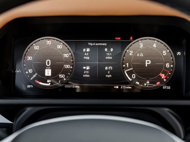 2026 Land Rover Defender 110 X-Dynamic SE