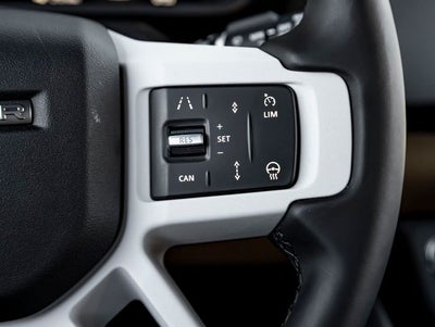 2026 Land Rover Defender 110 X-Dynamic SE