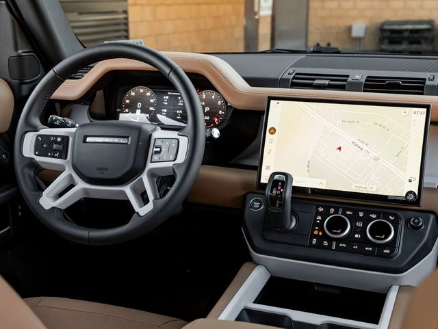2026 Land Rover Defender 110 X-Dynamic SE