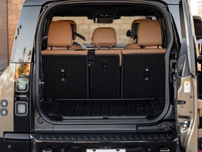 2026 Land Rover Defender 110 X-Dynamic SE