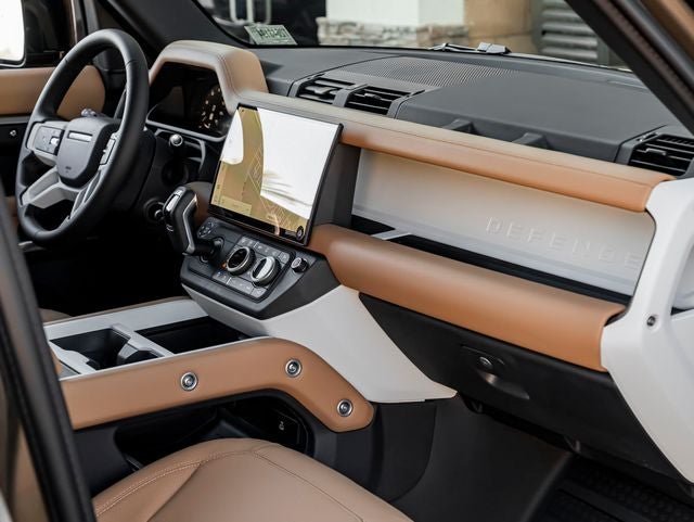 2026 Land Rover Defender 110 X-Dynamic SE
