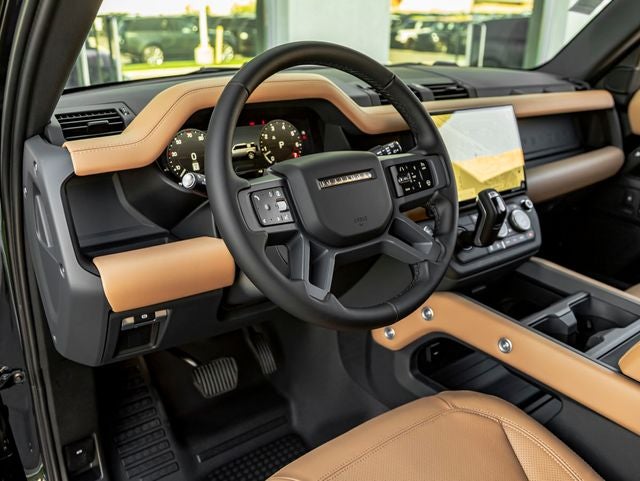 2026 Land Rover Defender 110 X-Dynamic SE