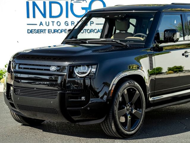 2026 Land Rover Defender 110 X-Dynamic SE