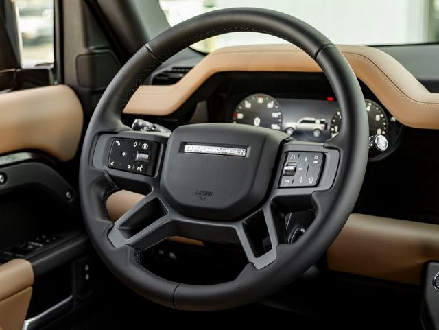 2026 Land Rover Defender 110 X-Dynamic SE