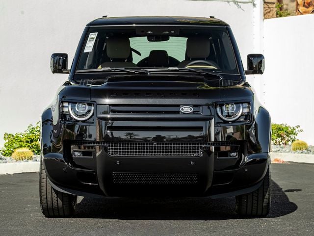 2026 Land Rover Defender 110 X-Dynamic SE