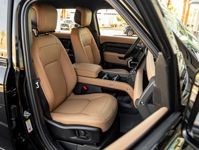 2026 Land Rover Defender 110 X-Dynamic SE
