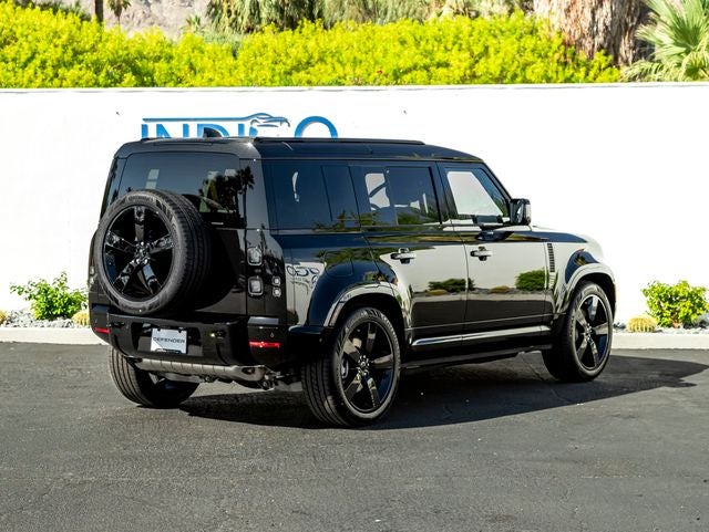 2026 Land Rover Defender 110 X-Dynamic SE
