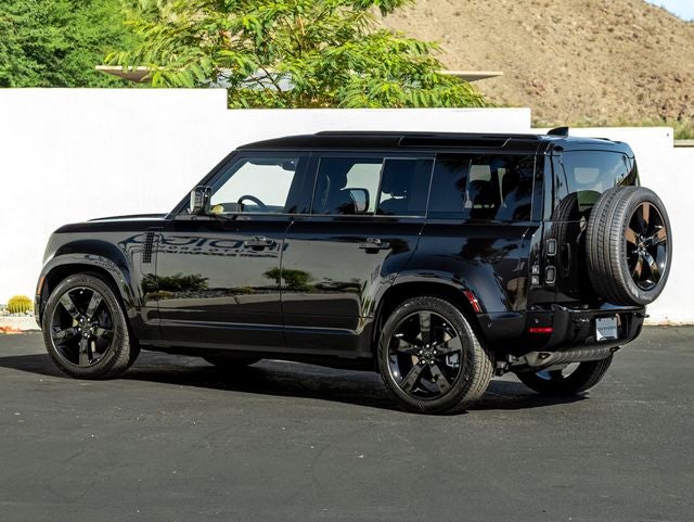 2026 Land Rover Defender 110 X-Dynamic SE