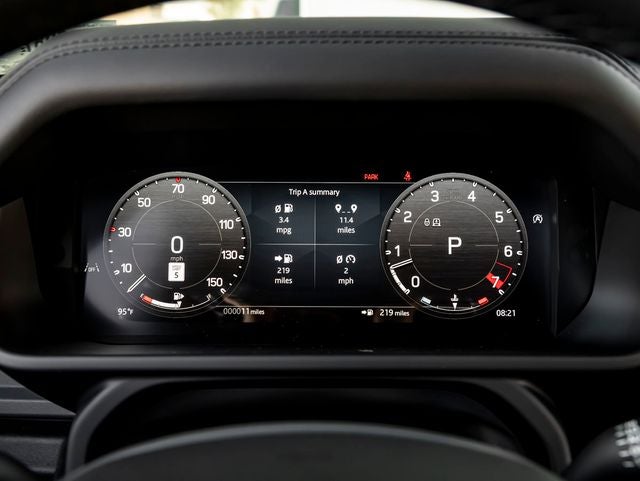 2026 Land Rover Defender 110 X-Dynamic SE