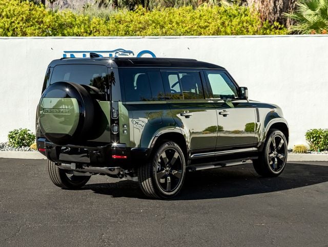 2026 Land Rover Defender 110 X-Dynamic SE