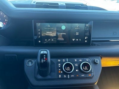2024 Land Rover Defender 110 X-Dynamic SE