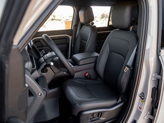 2026 Land Rover Defender 110 X-Dynamic SE