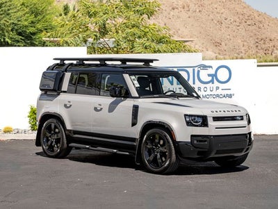 2026 Land Rover Defender 110 X-Dynamic SE