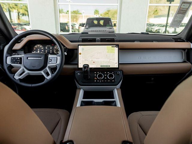 2026 Land Rover Defender 110 X-Dynamic SE