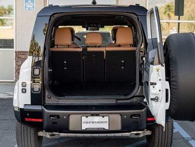 2026 Land Rover Defender 110 X-Dynamic SE